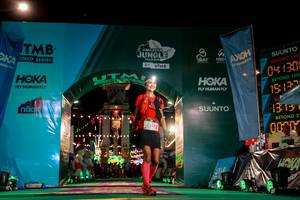 BIB: 5268, 140, 04130, 100, 1513, 1315, 000
                            <button type="button" onclick="openModal(24866153)" class="btn btn-primary btn-sm float-right btn-popup" data-toggle="modal" data-target=".modal-high-quality">
                        <i class="fas fa-shopping-cart"></i> Add to Cart
                    </button>
                                            <button type="button" onclick="isThisMe(24866153, true)" class="btn btn-success btn-sm float-right btn-popup btn-isme hidden" data-toggle="tooltip" data-placement="bottom" title="นี่คือรูปของคุณใช่ไหม คลิกที่นี่เพื่อเอาเข้าอัลบั้ม">
                        <i class="fas fa-plus"></i> Add to album
                    </button>
                    <button type="button" onclick="isThisMe(24866153, false)" class="btn btn-warning btn-sm float-right btn-popup btn-isnotme hidden">
                        <i class="fas fa-ban"></i> Remove from album
                    </button>